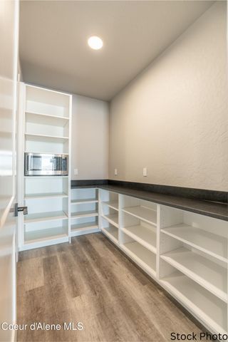 11009 E 36TH DR, Spokane Valley, WA 99206