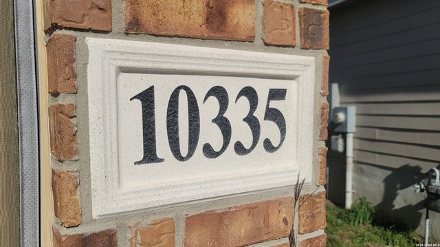 10335 midsummer, Converse, TX 78109