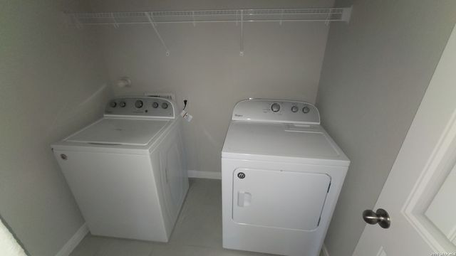 10335 midsummer, Converse, TX 78109