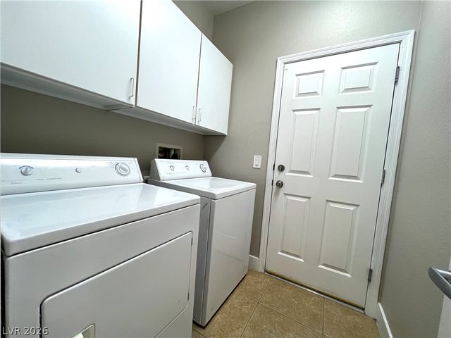 12037 Contorno Vista Court, Las Vegas, NV 89138