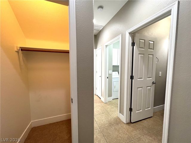 12037 Contorno Vista Court, Las Vegas, NV 89138