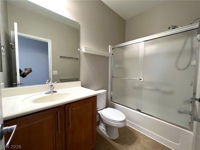 12037 Contorno Vista Court, Las Vegas, NV 89138