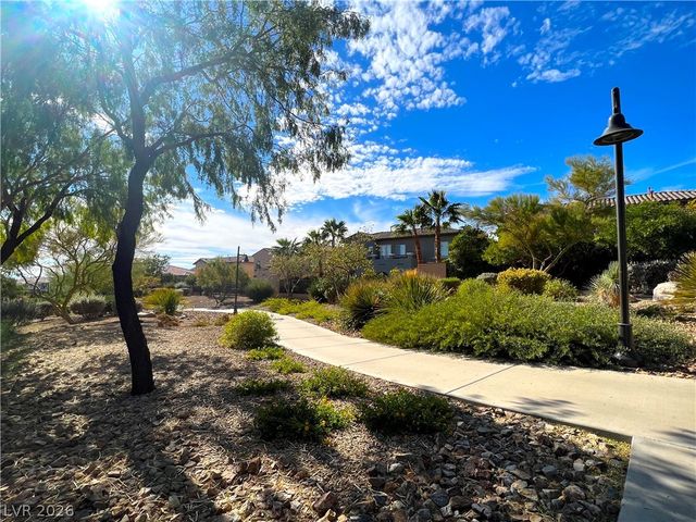 12037 Contorno Vista Court, Las Vegas, NV 89138