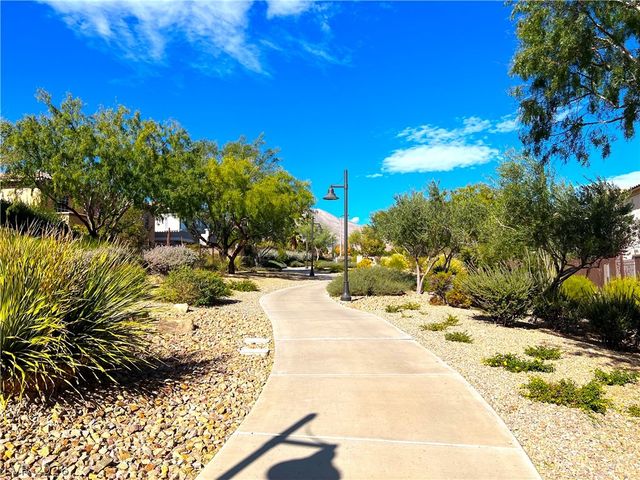 12037 Contorno Vista Court, Las Vegas, NV 89138