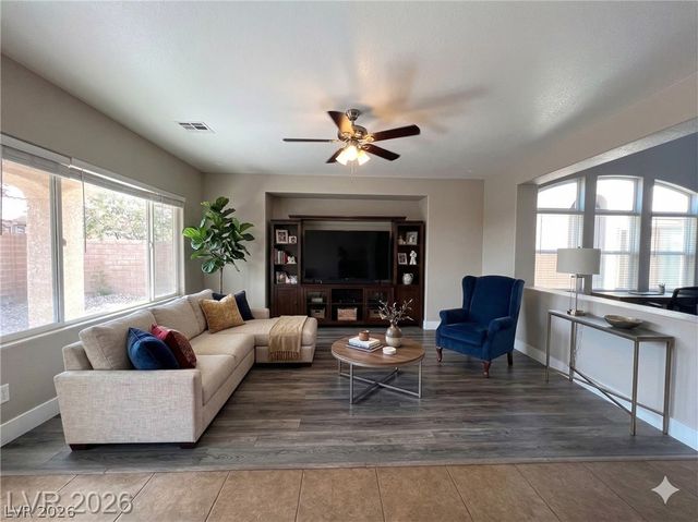 12037 Contorno Vista Court, Las Vegas, NV 89138