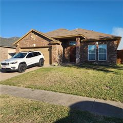 1131 Imperial St, Portland, TX 78374