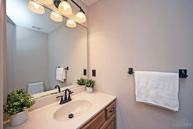 8346 White Hill Lane, West Chester, OH 45069