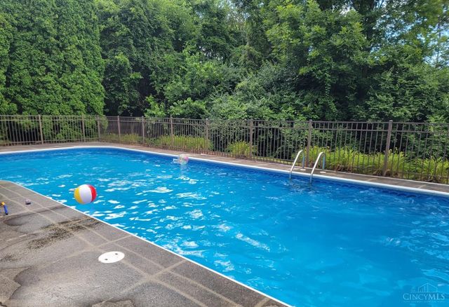 8346 White Hill Lane, West Chester, OH 45069