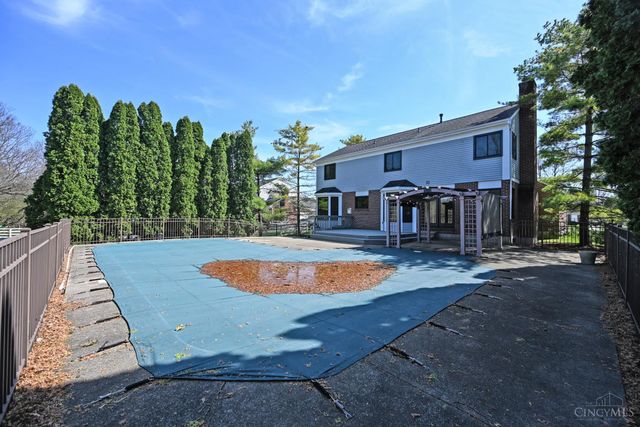 8346 White Hill Lane, West Chester, OH 45069