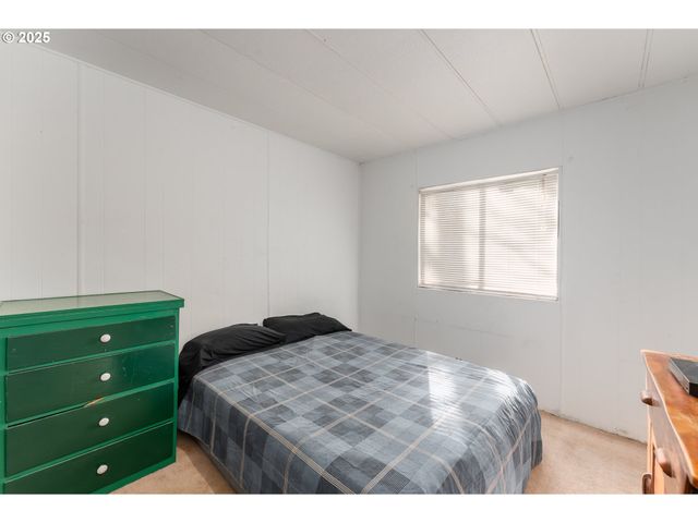 4868 UMPQUA HIGHWAY 99, Drain, OR 97435