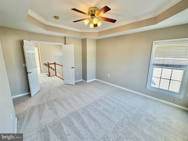16325 FLOTSAM LN, Woodbridge, VA 22191