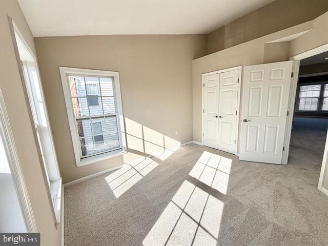 16325 FLOTSAM LN, Woodbridge, VA 22191