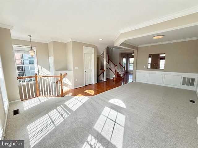 16325 FLOTSAM LN, Woodbridge, VA 22191