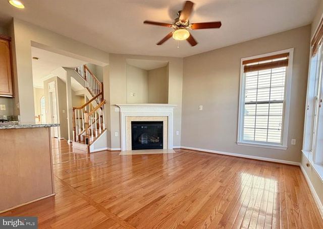 16325 FLOTSAM LN, Woodbridge, VA 22191