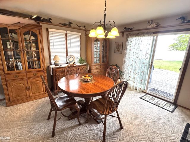 46960 Jans Drive, Chesterfield, MI 48047