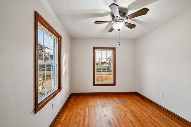 628 33rd Street NE, Cedar Rapids, IA 52402