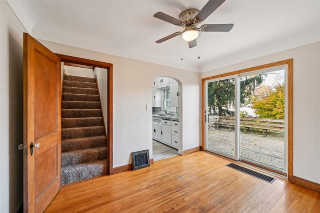 628 33rd Street NE, Cedar Rapids, IA 52402