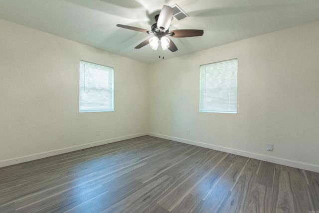 2103 Wright Avenue, Benton, AR 72019
