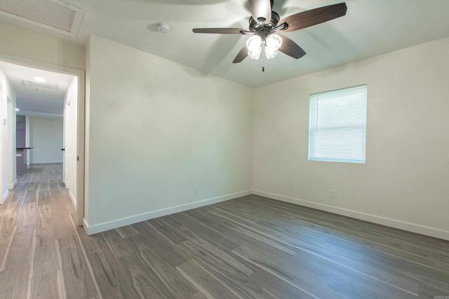 2103 Wright Avenue, Benton, AR 72019