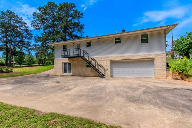 2103 Wright Avenue, Benton, AR 72019