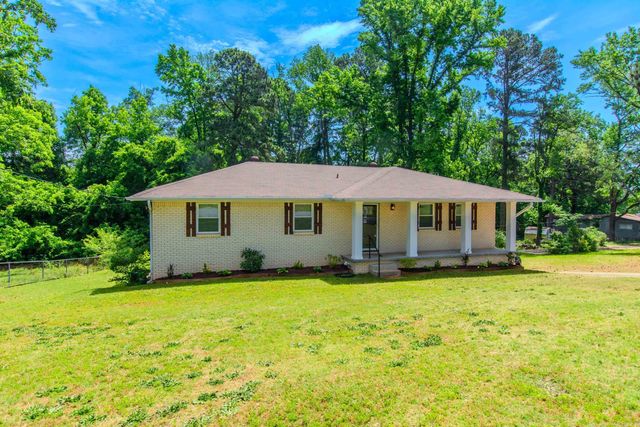 2103 Wright Avenue, Benton, AR 72019
