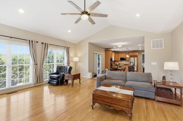 7116 CROWN JEWELS CT, Fredericksburg, VA 22407