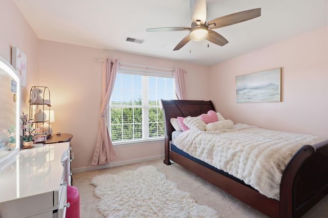7116 CROWN JEWELS CT, Fredericksburg, VA 22407