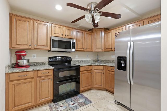 7116 CROWN JEWELS CT, Fredericksburg, VA 22407