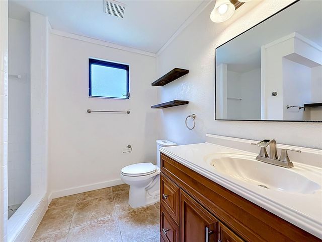 12756 POINSETTIA AVENUE, Seminole, FL 33776