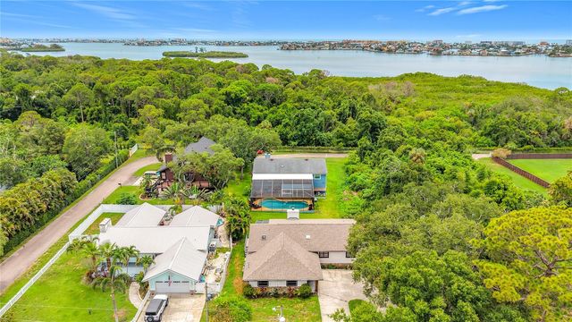 12756 POINSETTIA AVENUE, Seminole, FL 33776