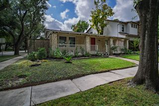 2201 Bartlett Street, Houston, TX 77098