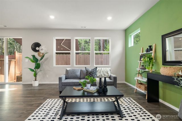 6612 Langley Avenue NE, Bremerton, WA 98311