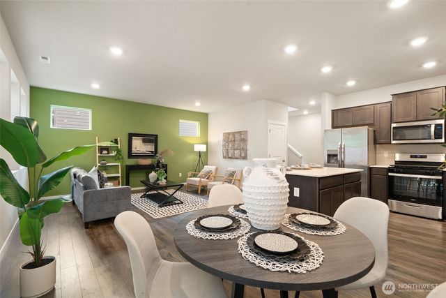 6612 Langley Avenue NE, Bremerton, WA 98311