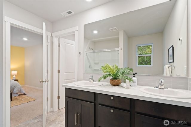 6612 Langley Avenue NE, Bremerton, WA 98311