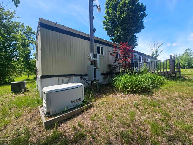 6221 W Clarence Road, Harrison, MI 48625