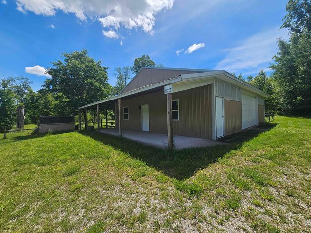 6221 W Clarence Road, Harrison, MI 48625