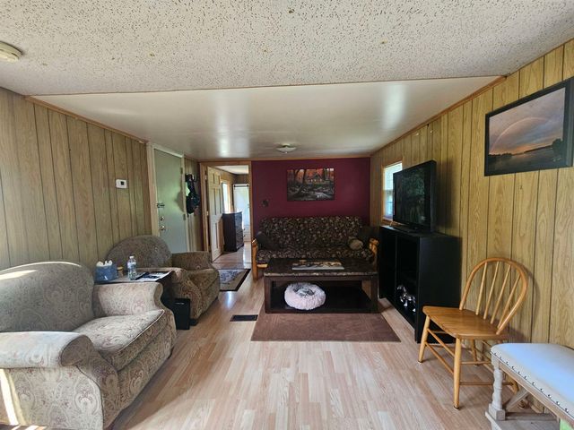 6221 W Clarence Road, Harrison, MI 48625