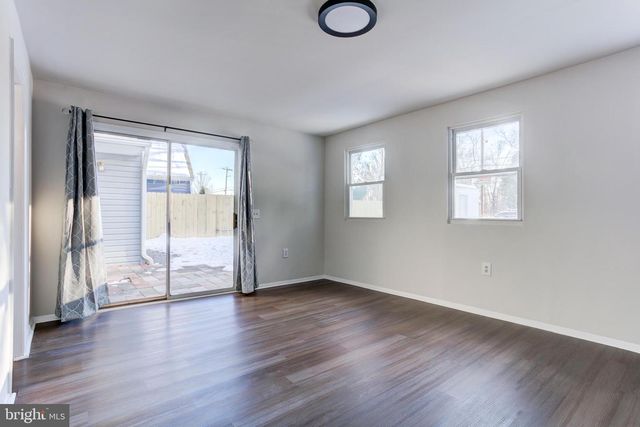 187 SCOTT DR, Manassas Park, VA 20111