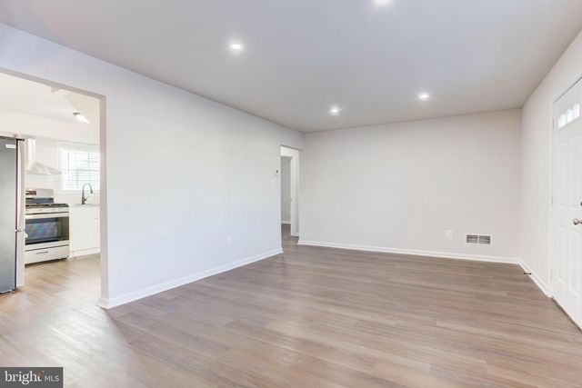 187 SCOTT DR, Manassas Park, VA 20111