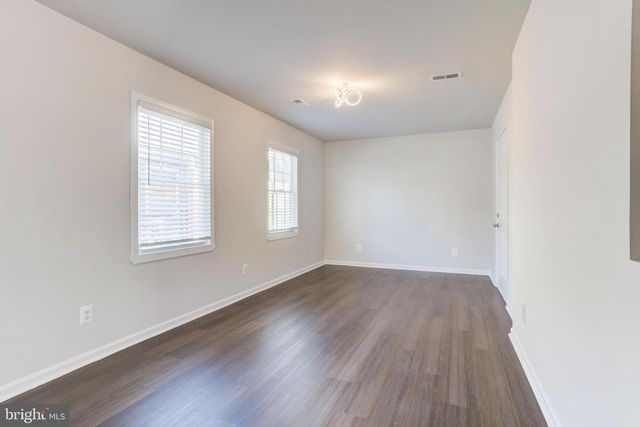 187 SCOTT DR, Manassas Park, VA 20111