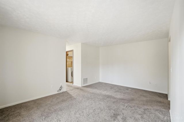 2050 Woodtrail Drive, Fairfield, OH 45014