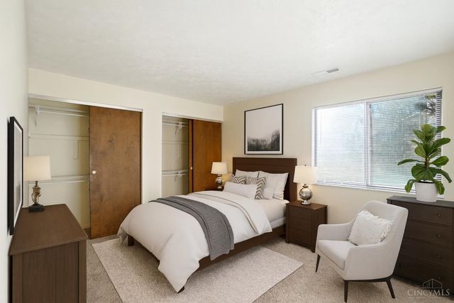 2050 Woodtrail Drive, Fairfield, OH 45014