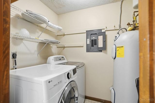 2050 Woodtrail Drive, Fairfield, OH 45014