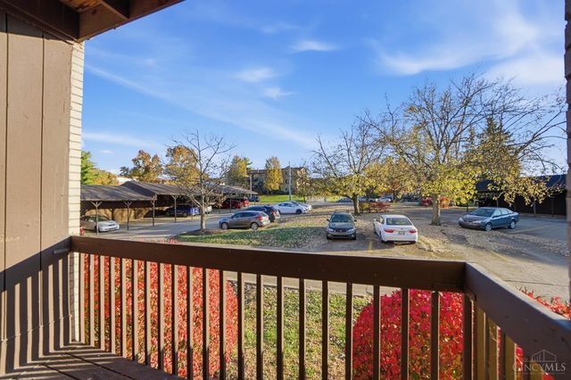 2050 Woodtrail Drive, Fairfield, OH 45014