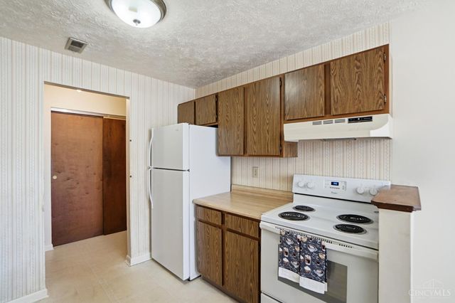 2050 Woodtrail Drive, Fairfield, OH 45014