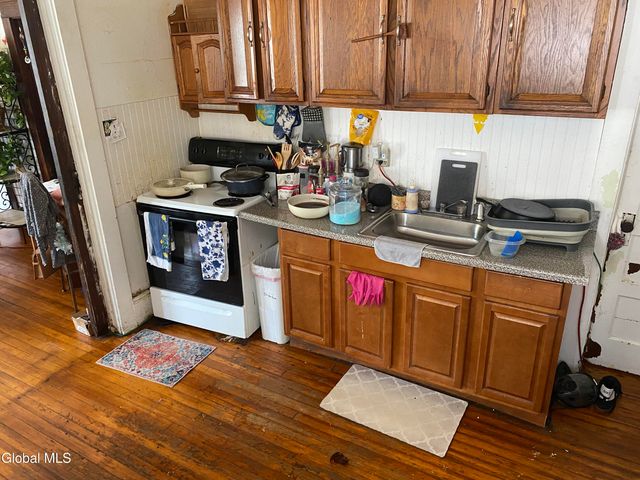 17 Harrison Avenue, Rensselaer, NY 12144