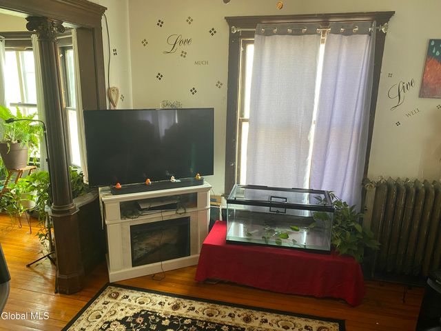 17 Harrison Avenue, Rensselaer, NY 12144