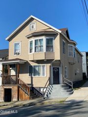 17 Harrison Avenue, Rensselaer, NY 12144