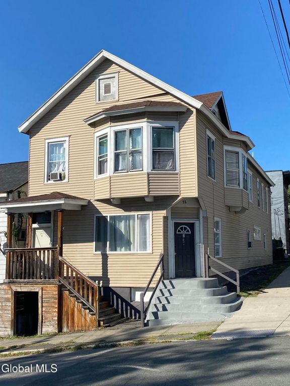 17 Harrison Avenue, Rensselaer, NY 12144