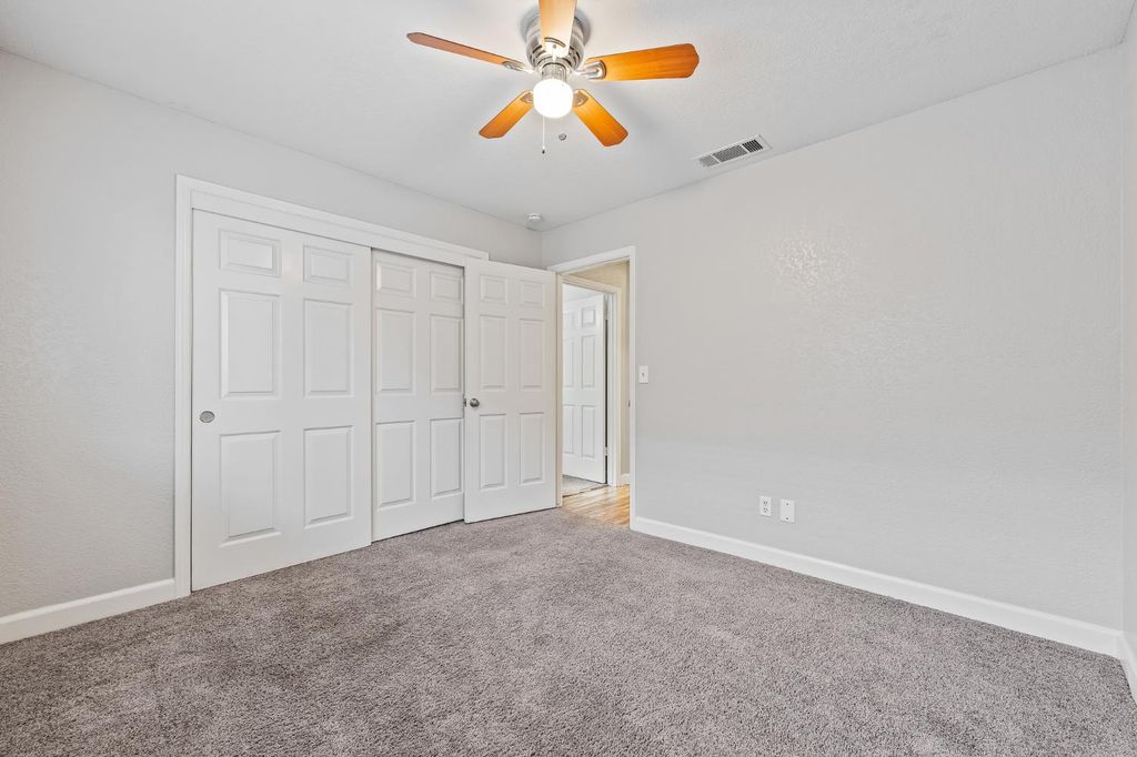 Image 22 of property listing at 8425 N 8th Street, Fresno, CA 93720